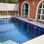 Duque Nest Vandrerhjem