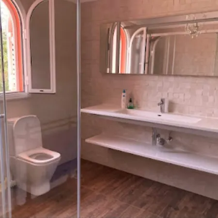 호스텔 Duque Nest 아데제