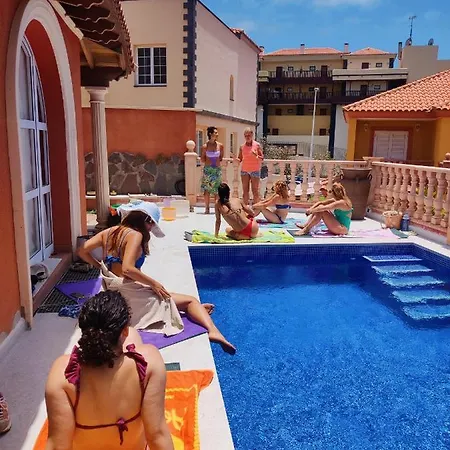 Duque Nest بيت شباب *