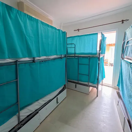Hostel Duque Nest