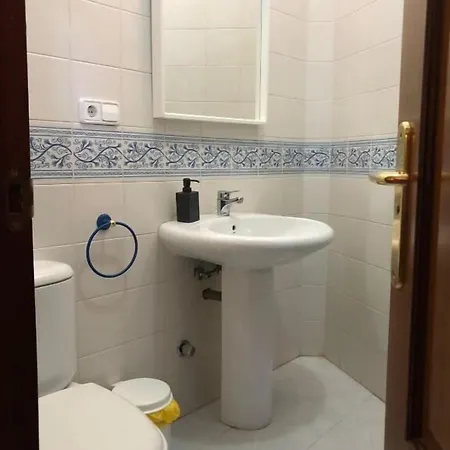 بيت شباب Duque Nest *