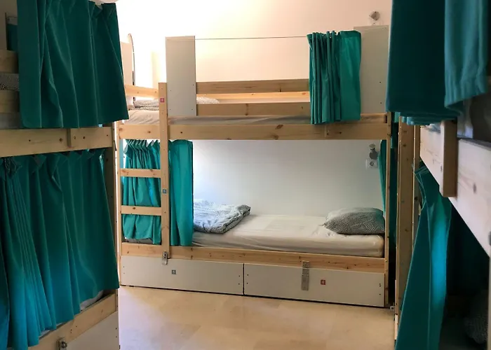 Hostel Duque Nest Costa Adeje (Tenerife)